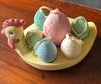 Kip met 5 kleine en 1 groter ei van aardewerk voor pasen, Ophalen of Verzenden, Zo goed als nieuw