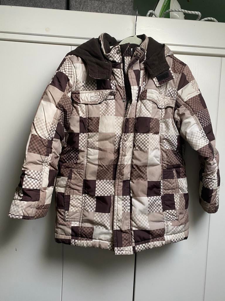 Winterjas 116/122 esprit, Kinderen en Baby's, Kinderkleding | Maat 122, Ophalen of Verzenden, Gebruikt, Jongen, Jas
