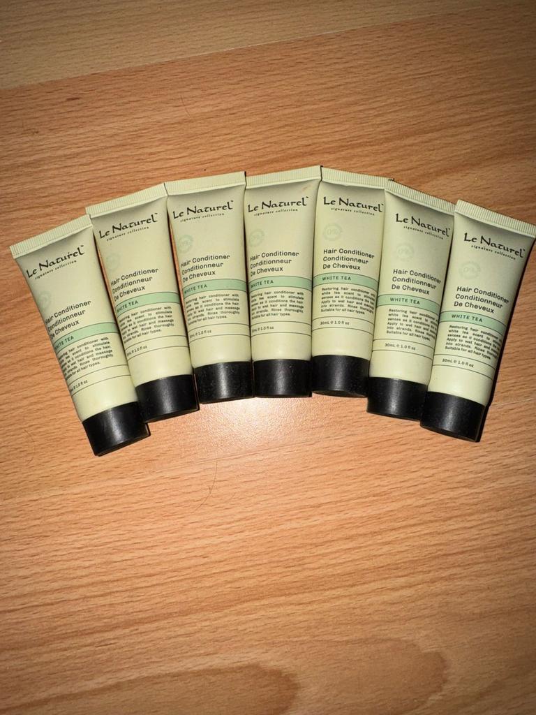 Conditioner, Ophalen of Verzenden, Zo goed als nieuw, Shampoo of Conditioner