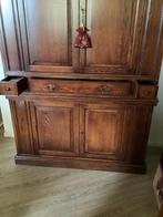 Mooie Salón Kast, Ophalen, 100 tot 150 cm, Eikenhout, Zo goed als nieuw