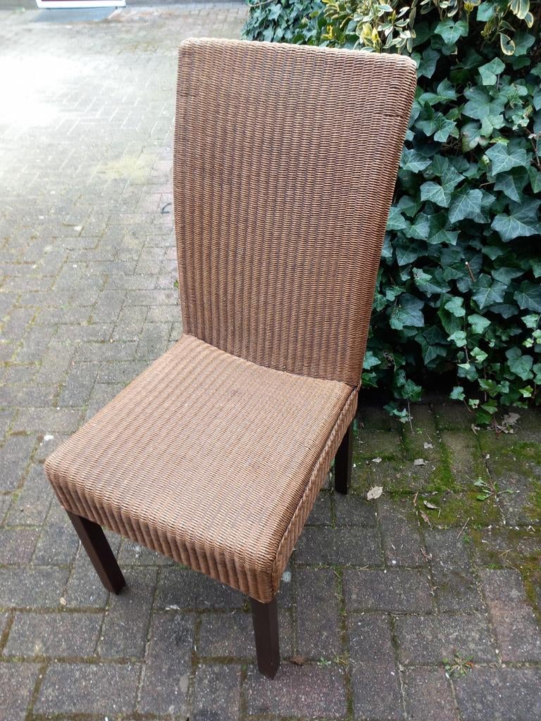 Gratis 4 rieten stoelen Lloyd Loom, Huis en Inrichting, Stoelen, Ophalen, Gebruikt, Bruin