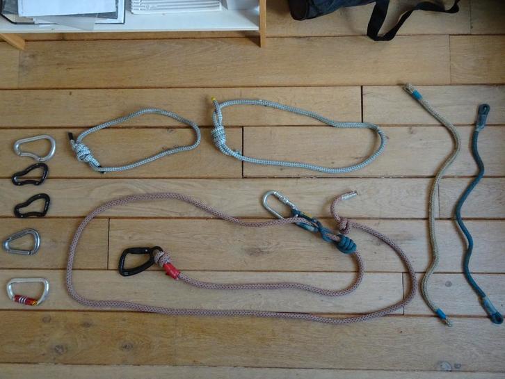 Klimstroppen carabiners boomverzorging, Tuin en Terras, Hand-tuingereedschap, Ophalen of Verzenden
