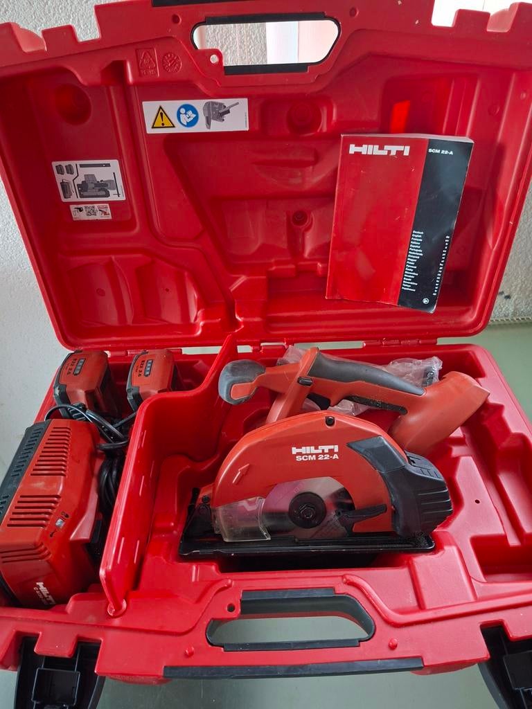 Hilti SCM 22-A Cirkelzaag met Accu's en Lader, Ophalen, Gebruikt, Cirkelzaag, Hilti
