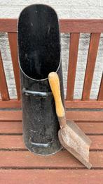 kolenkit met schep, Ophalen