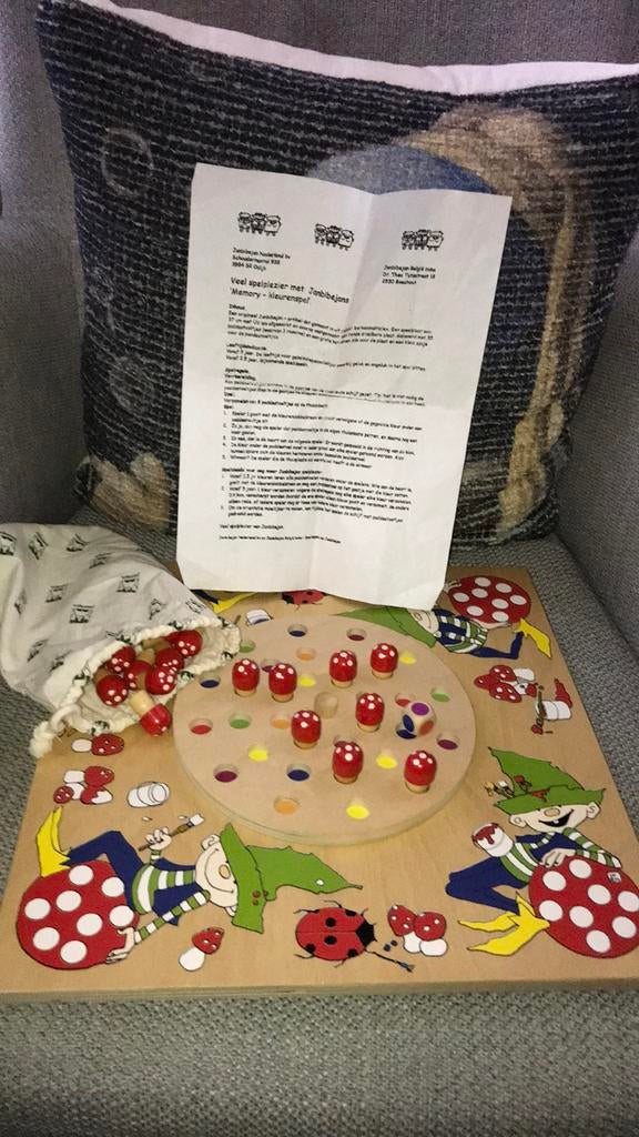 JANBIBEJAN PADDENSTOELEN, Ophalen of Verzenden, Zo goed als nieuw