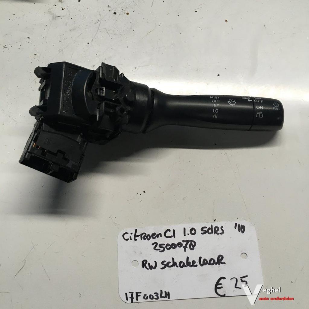 Citroen C1 1.0 5drs 2010 2500078  Ruitenwisserschakelaar