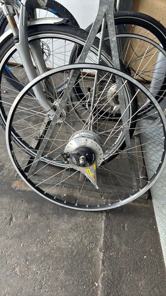 Gazelle innergy voorwiel motor 9 pins, Ophalen, Zo goed als nieuw, Motor