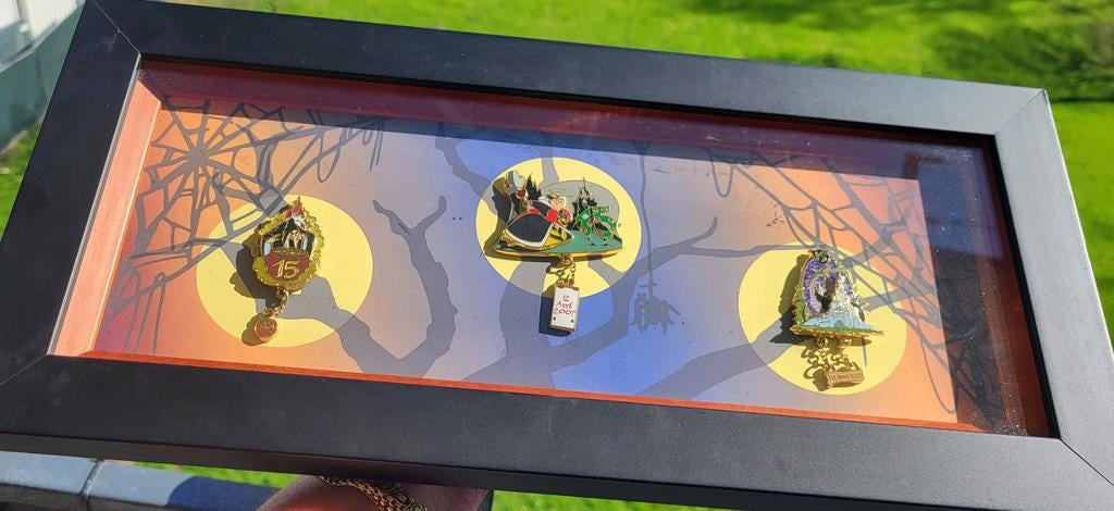 Disney Halloween Pins Lijst - Limited Edition, Ophalen of Verzenden, Zo goed als nieuw, Figuurtje, Speldje of Pin