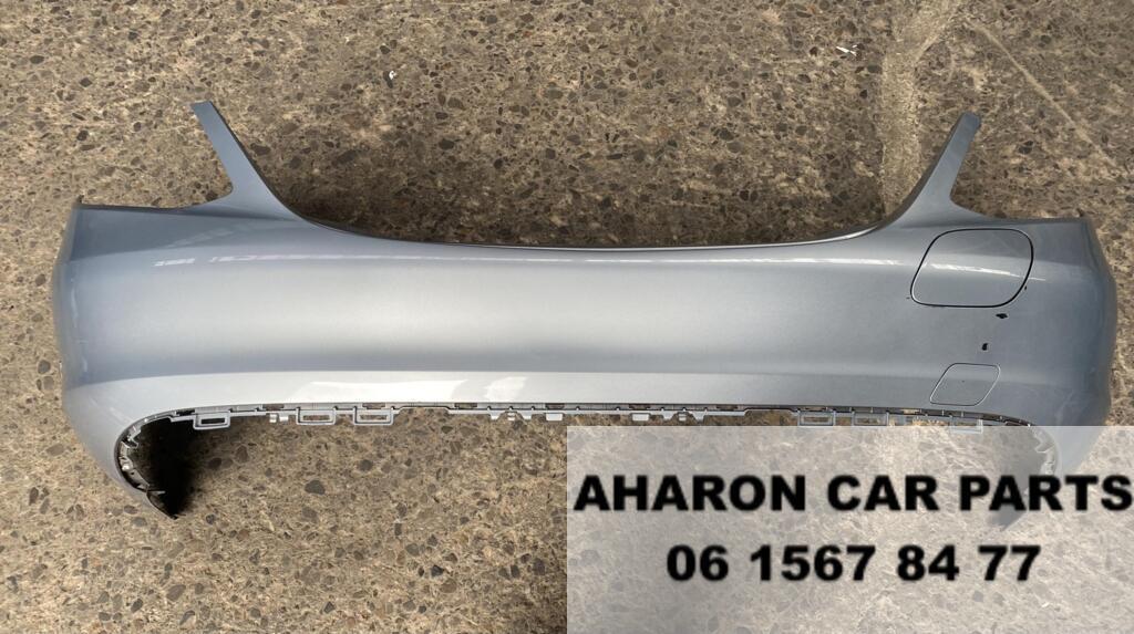 W205 Hybride Achterbumper PDC Chroom Sedan Origineel 245, Auto-onderdelen, Carrosserie en Plaatwerk, Gebruikt, Achter, Bumper