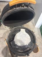 Kamado barbecue, Ophalen, Gebruikt, Met accessoires