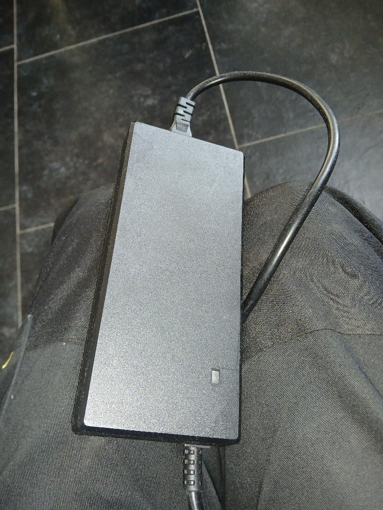 accu  lader Stella, Ophalen of Verzenden