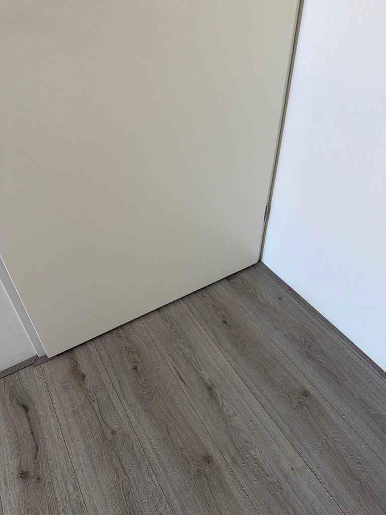 Free laminate flooring, around 60 to 70 m², Doe-het-zelf en Verbouw, Vloerdelen en Plavuizen, Ophalen, 30 cm of meer, Gebruikt