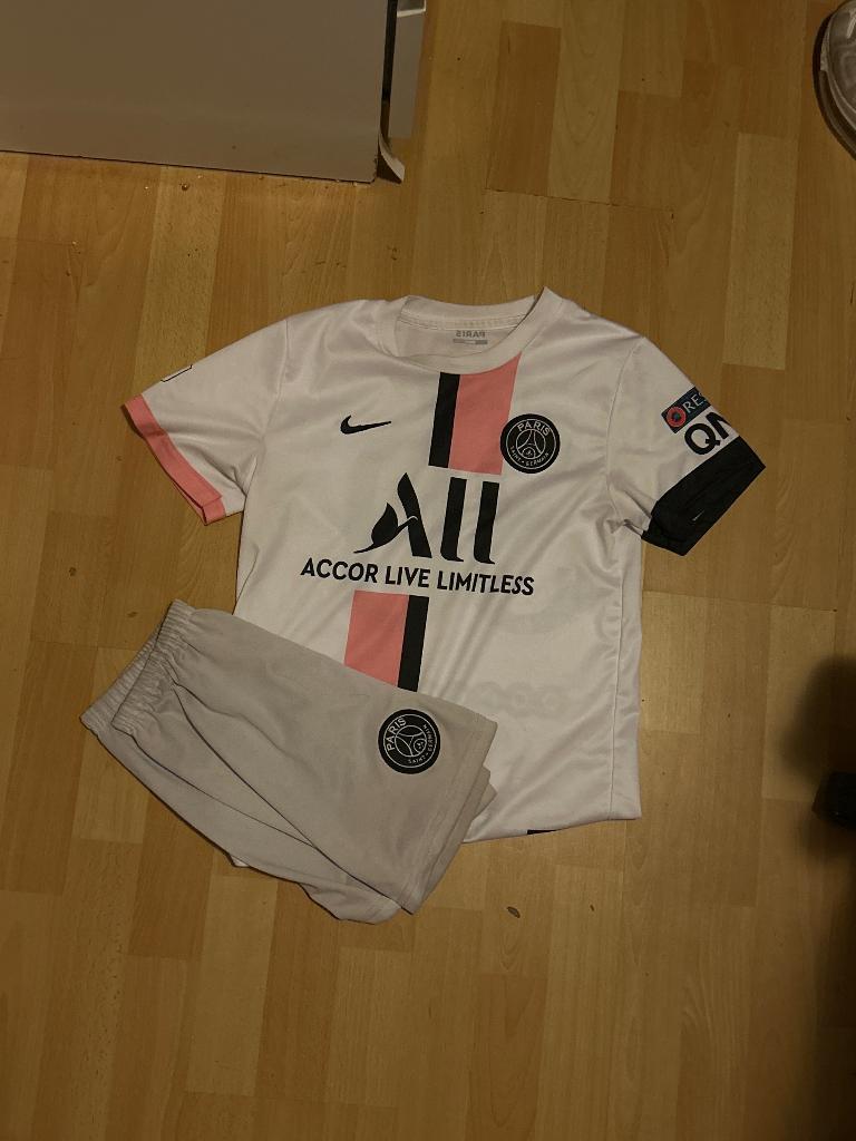 Voetbal tenue Messi, Maat XS of kleiner, Ophalen, Set