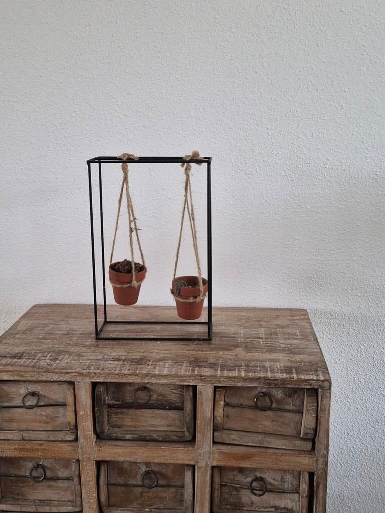 Zwart metalen plantenrekje voor 2 kleine plantjes, Ophalen, Nieuw