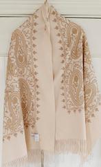 Nieuwe beige sjaal viscose met goud en taupe geborduurd, Ophalen of Verzenden, Nieuw, Maat 38/40 (M), Sjaal
