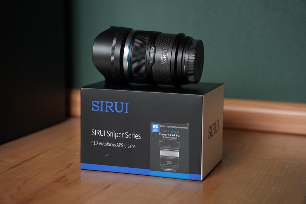 Sirui Sniper 33mm F1.2 Sony E mount [COMPLEET], Audio, Tv en Foto, Fotografie | Lenzen en Objectieven, Ophalen of Verzenden, Zo goed als nieuw