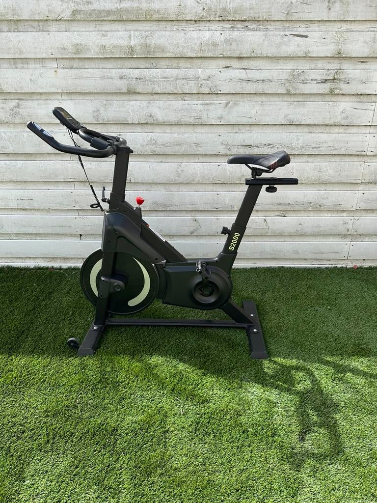 Hometrainer / spinningfiets S2000 – goede staat, Ophalen, Gebruikt, Spinningfiets