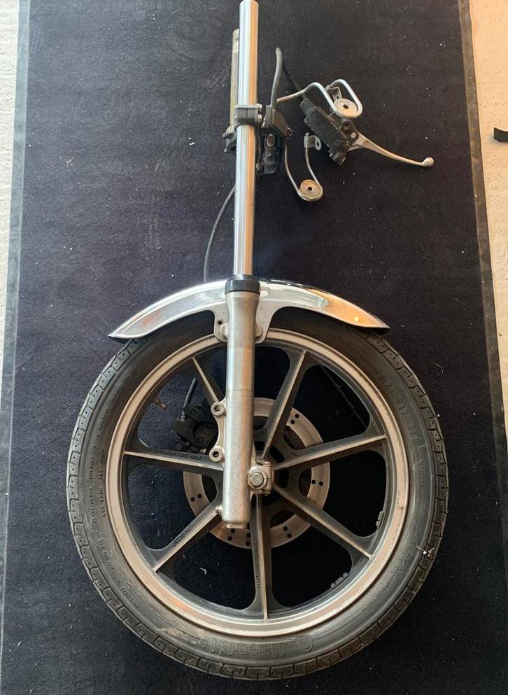 Voorvork + voorvelg Kawasaki KZ550 LTD (ook los te koop!), Motoren, Onderdelen | Kawasaki, Gebruikt, Ophalen