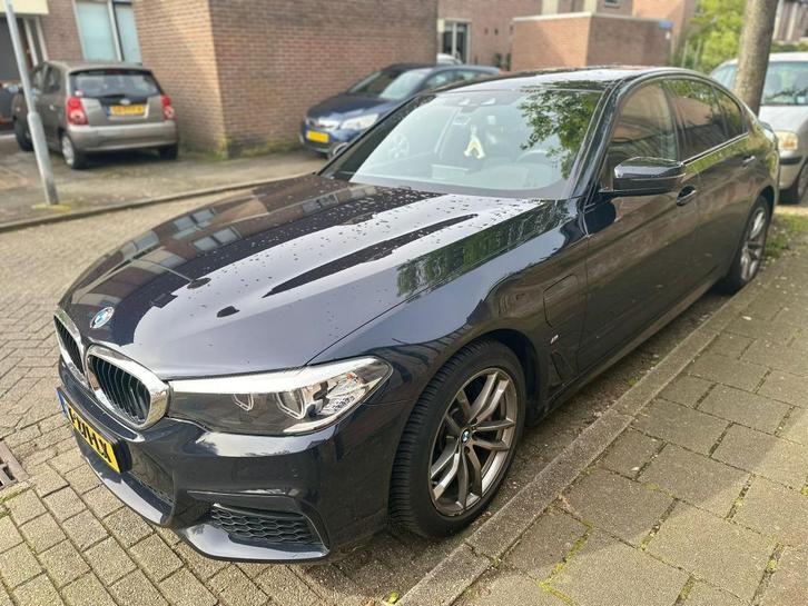 BMW 5-Series 530e 252hp Aut. 12/2018 Black M package ALCANTR, Auto's, BMW, Particulier, 5-Serie, 360° camera, ABS, Achteruitrijcamera