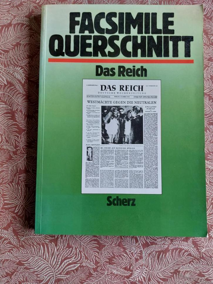 WO2 3e Rijk Boek Das Reich - Facsimile Querschnitt, Boeken, Oorlog en Militair, Gelezen, Tweede Wereldoorlog, Ophalen of Verzenden