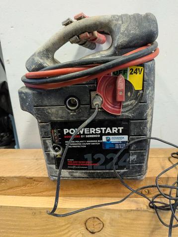 Powerstart 12/24 Volt Accu Booster beschikbaar voor biedingen