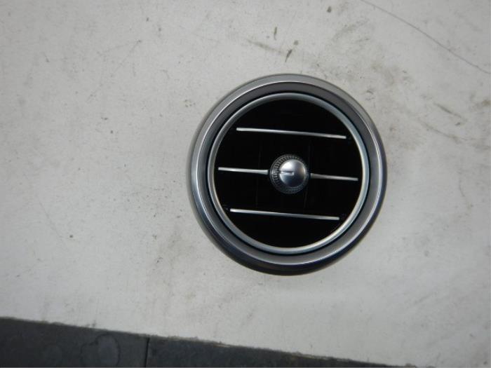 Luchtrooster Dashboard Mercedes C-Klasse (22742093), Auto-onderdelen, Ophalen of Verzenden, Gebruikt