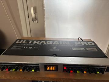 Behringer Ultragain Pro MIC2200 Preamplifier beschikbaar voor biedingen