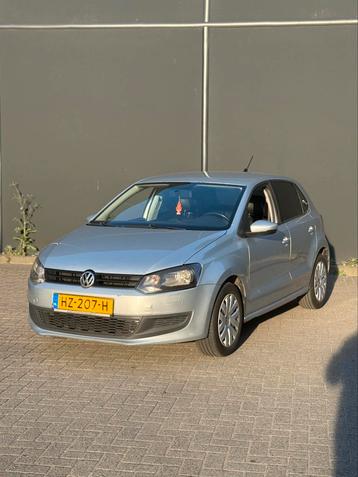 Volkswagen Polo 1.6 TDI 66KW 2010 Grijs beschikbaar voor biedingen