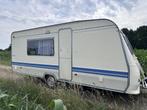 Adria Altea 502 DK met mover en voortent, Dwars-stapelbed, 750 - 1000 kg, Adria, Kachel