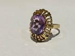 Prachtige gouden ring met een geslepen amethist steen, Ophalen of Verzenden, Zo goed als nieuw, 17 tot 18, Dame