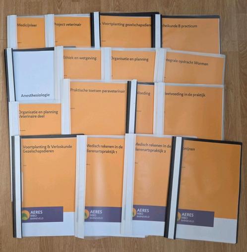 Bundels Aeres MBO sprint internationaal paravet, Boeken, Schoolboeken, Zo goed als nieuw, Overige niveaus, Ophalen of Verzenden