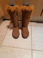 Mooie leren Uggs met bont gevoerd mt41, Kleding | Dames, Schoenen, Ophalen of Verzenden, Zo goed als nieuw, Bruin, Hoge laarzen