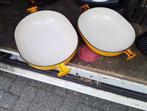 TWEE GIETIJZER CREUSET PANNEN, Huis en Inrichting, Keuken | Potten en Pannen, Gietijzer, Ophalen of Verzenden, Zo goed als nieuw