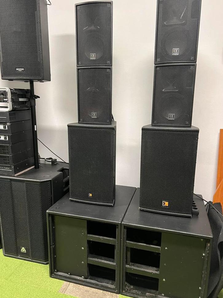 Moet weg:Top installatie Audac compleet super kwaliteit, Audio, Tv en Foto, Luidsprekers, Zo goed als nieuw, Front, Rear of Stereo speakers