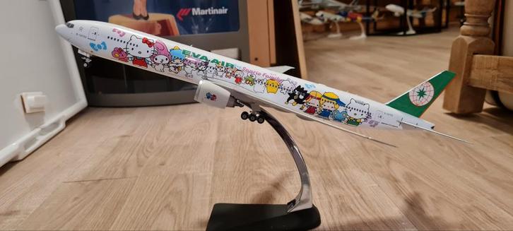 Eva Air Hello Kitty Boeing 777 Model, Verzamelen, Luchtvaart en Vliegtuigspotten, Nieuw, Overige typen, Ophalen of Verzenden