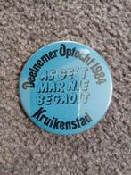 Button Kruikenstad deelnemer optocht 1984, Ophalen of Verzenden, Zo goed als nieuw, Overige onderwerpen, Button