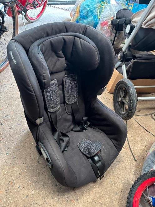 Maxi cosi axis draaibaar 3 jaar oud, Kinderen en Baby's, Autostoeltjes, Gebruikt, Maxi-Cosi, 9 t/m 18 kg, Autogordel, Ophalen of Verzenden