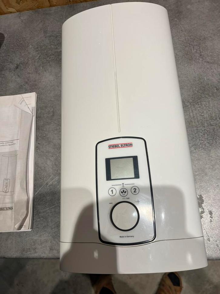 Stiebel Eltron Doorstroomboiler - Perfect voor warm water!, Doe-het-zelf en Verbouw, Geisers en Boilers, Nieuw, Boiler, Minder dan 20 liter