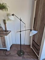 Vintage - Vloerlamp - Leeslamp - Hengellamp - 2X Opalinekap, Huis en Inrichting, Lampen | Vloerlampen, Ophalen, Gebruikt, Glas