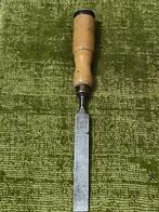 Vintage Houtbeitel met Houten Handvat, Antiek en Kunst, Antiek | Gereedschap en Instrumenten, Ophalen of Verzenden