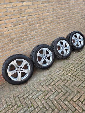 17" Mercedes Velgen met Michelin Winterbanden beschikbaar voor biedingen