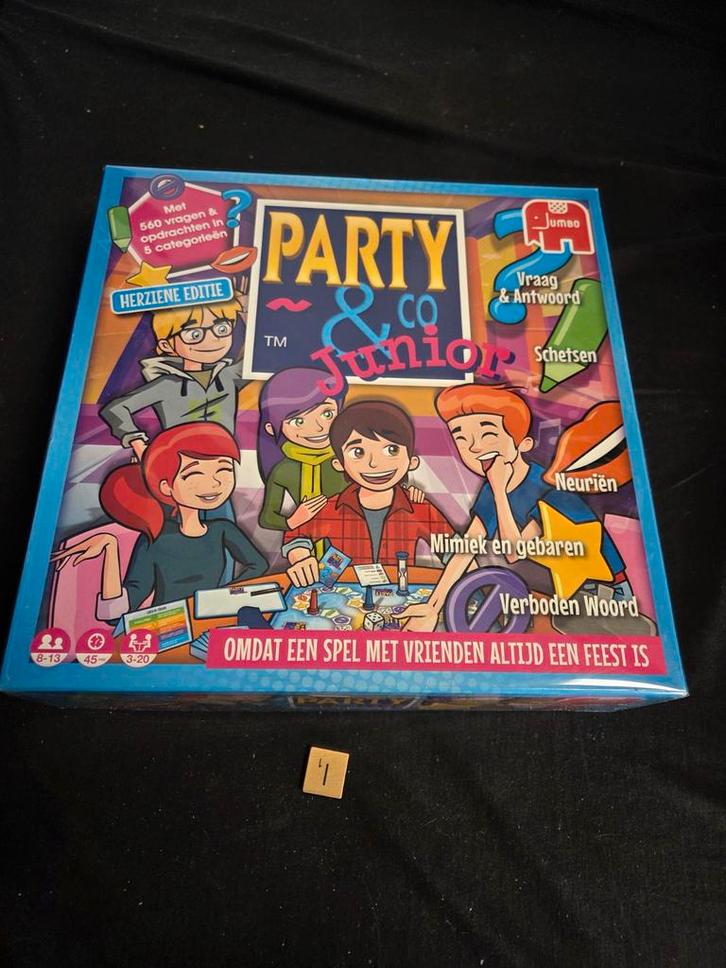 Party & Co Junior - Leuk gezelschapsspel!, Hobby en Vrije tijd, Gezelschapsspellen | Bordspellen, Zo goed als nieuw, Drie of vier spelers