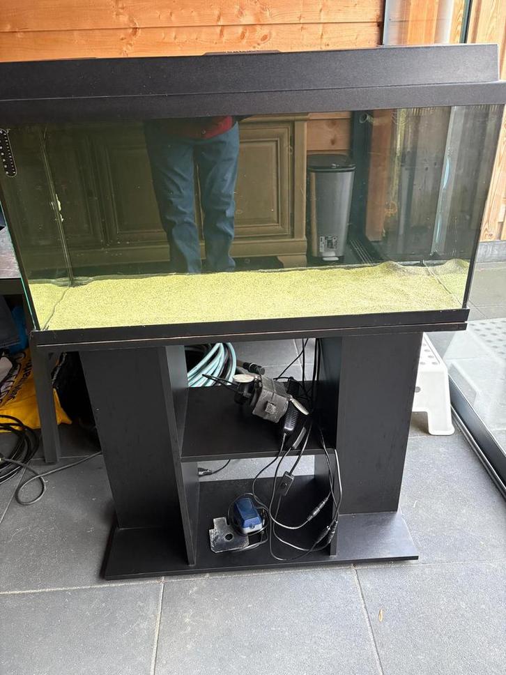aquarium juwel 80 cm met meubel zwart. Compleet, Dieren en Toebehoren, Vissen | Aquaria en Toebehoren, Gebruikt, Gevuld zoetwateraquarium