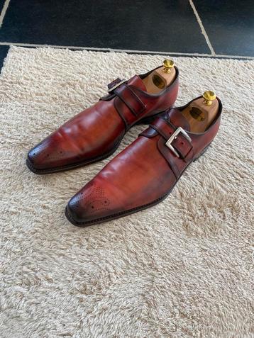 Mooie rode Harris schoenen met gesp, maat 12 beschikbaar voor biedingen