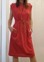 Vintage midi-jurk uit de jaren 80/90 maat 38, Kleding | Dames, Maat 38/40 (M), Ophalen of Verzenden, Gedragen, Rood