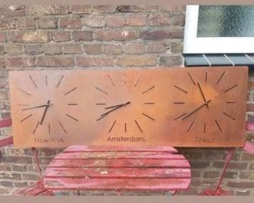 Prachtige cortenstalen unieke en eigenlijk nieuwe klok! 120c beschikbaar voor biedingen