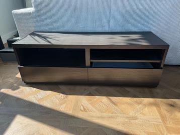 TV meubel van IKEA, goede staat te koop beschikbaar voor biedingen