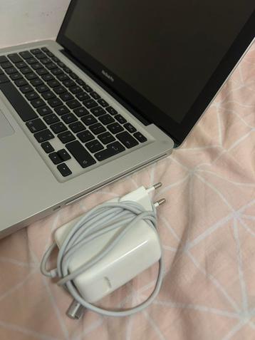 MacBook Pro 13-inch (A1278, Mid 2012) beschikbaar voor biedingen