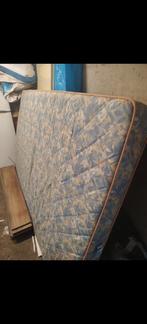 Gratis Matras 137x190x15, Huis en Inrichting, Slaapkamer | Matrassen en Bedbodems, Ophalen, Gebruikt, Twijfelaar, 190 cm of minder