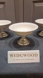 Wedgwood edme schaaltje op voet, Ophalen of Verzenden, Wedgwood, Aardewerk, Schaal of Schalen